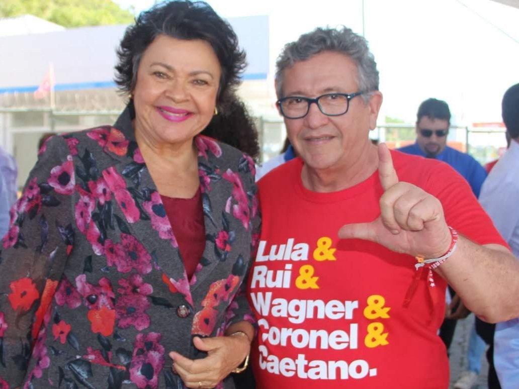 Secretária de Desenvolvimento Econômico da Bahia, Luiza Maia e o deputado federal Luiz Catano Secretária de Desenvolvimento Econômico da Bahia, Luiza Maia e o deputado federal Luiz Catano